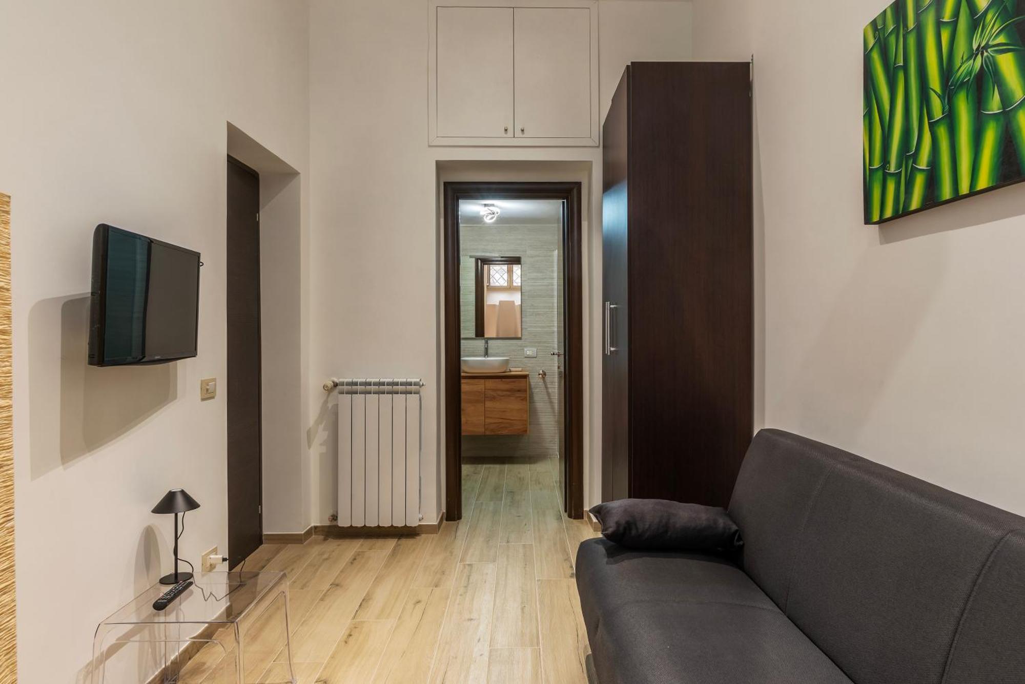 Trastevere Three Cozy Rom